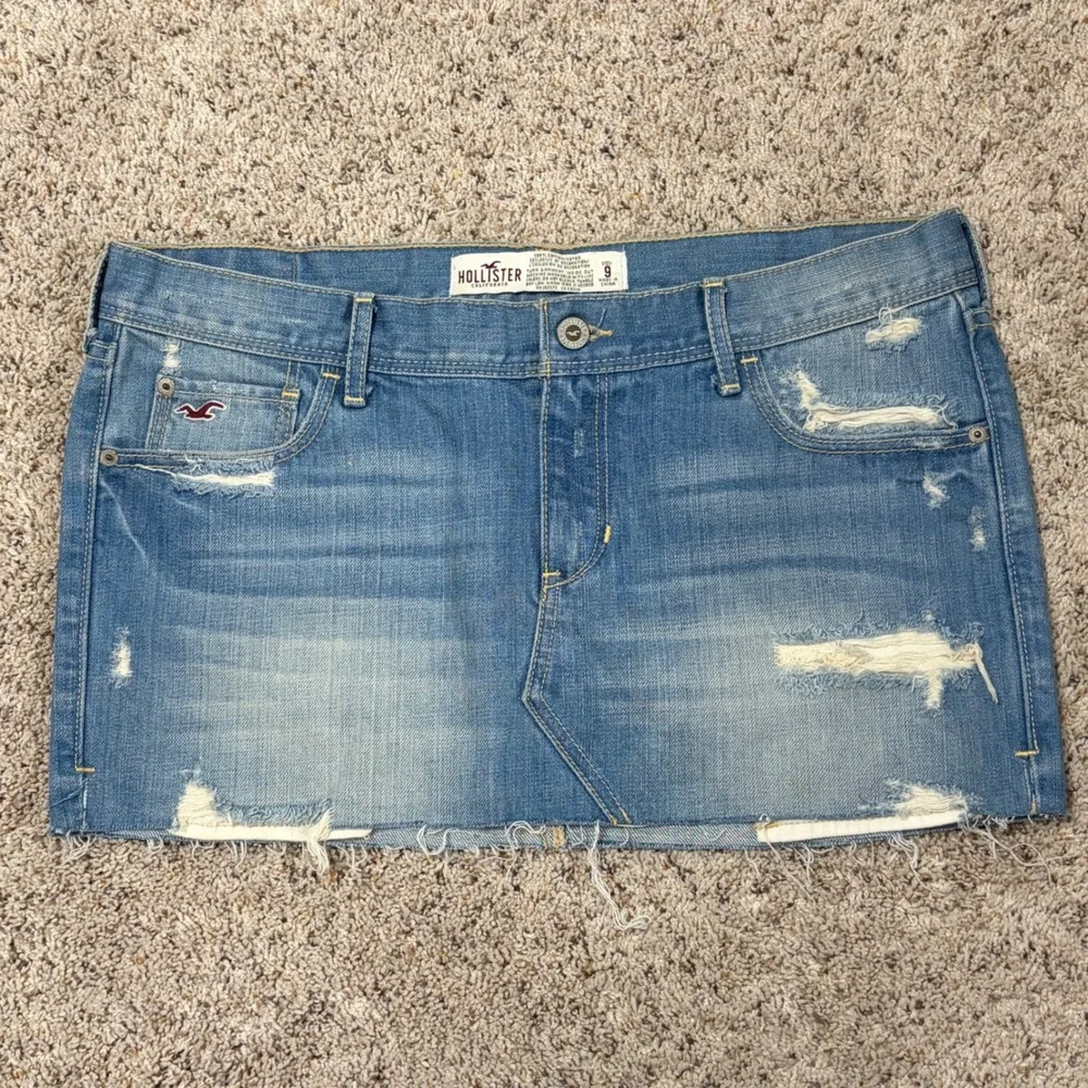 Original‎ Y2K Hollister Distressed Denim Mini Skirt Size 9 Low Rise Jean Skirt